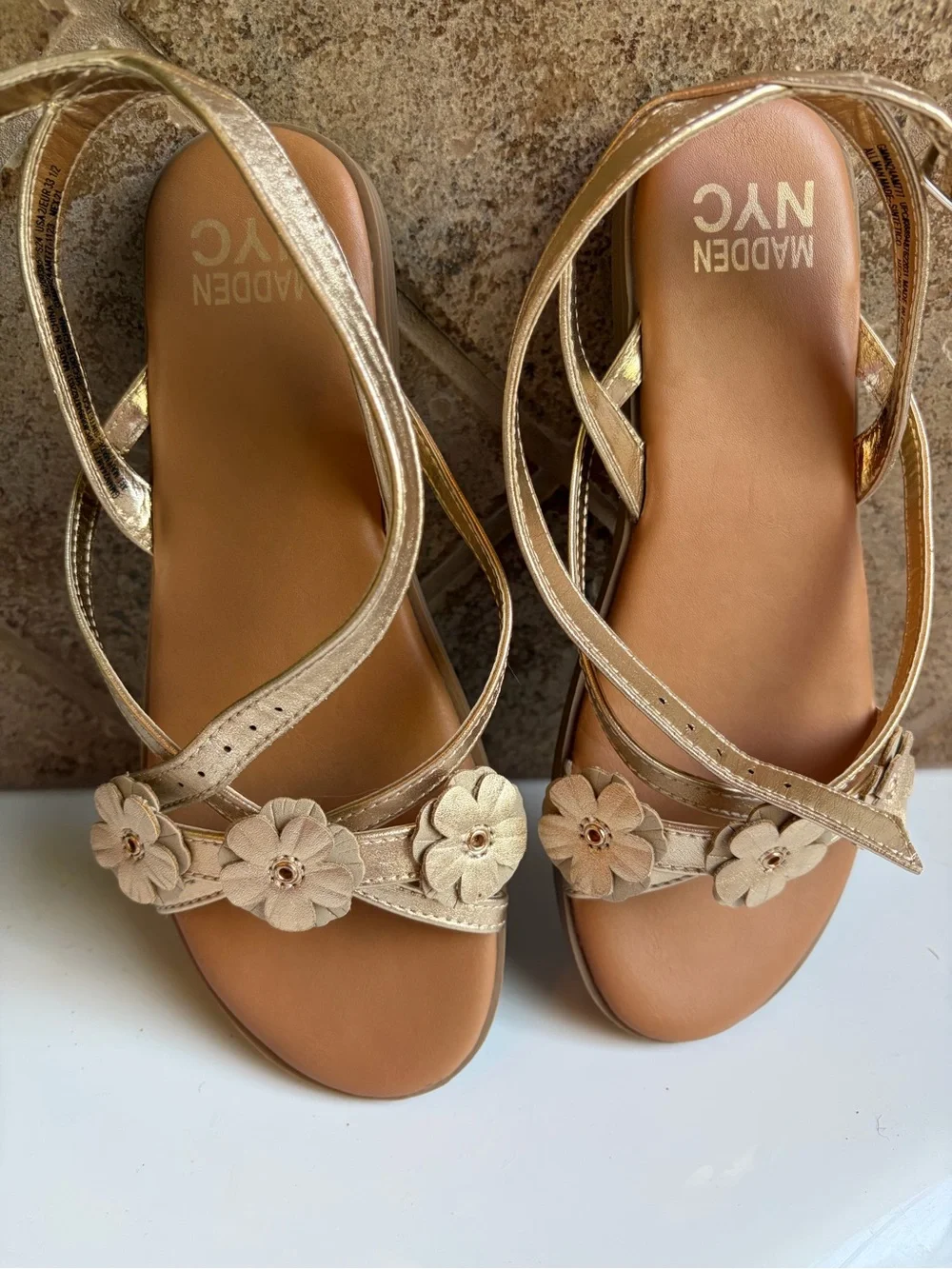 Gold Floral Strappy Sandals girls size 2